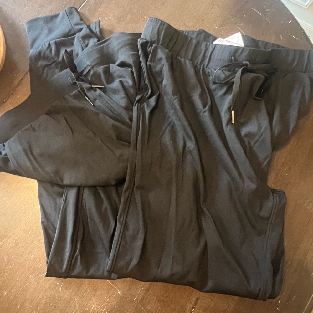 women’s Black Jogger Pants